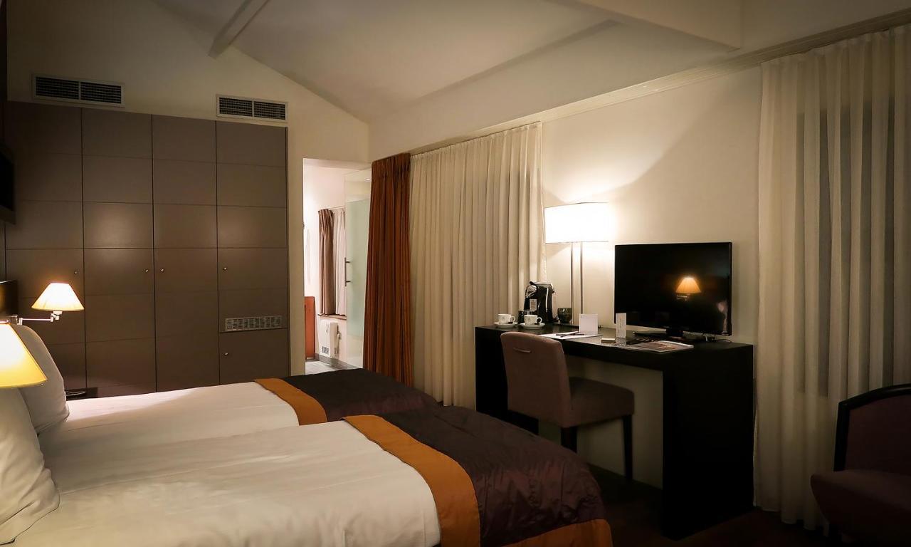 Hotel Van Eyck Маасейк Экстерьер фото