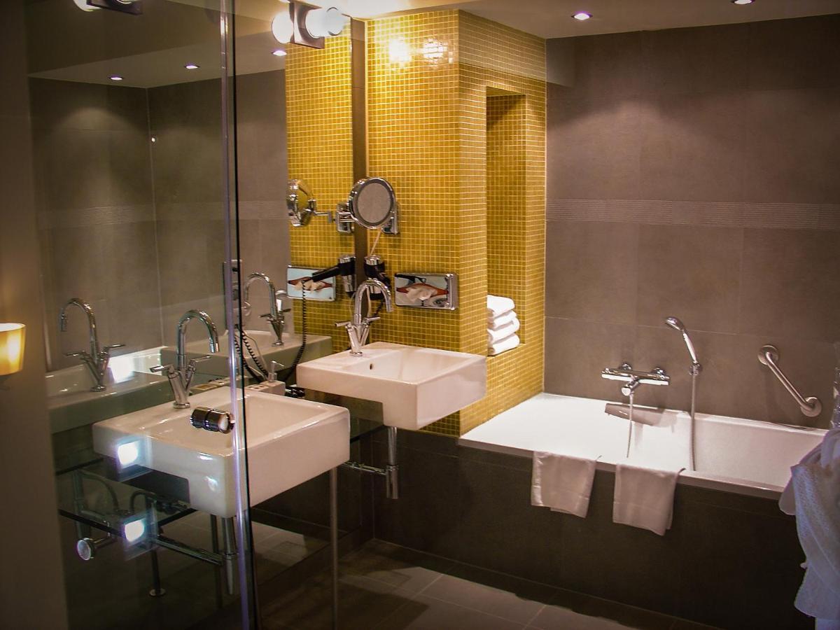 Hotel Van Eyck Маасейк Экстерьер фото