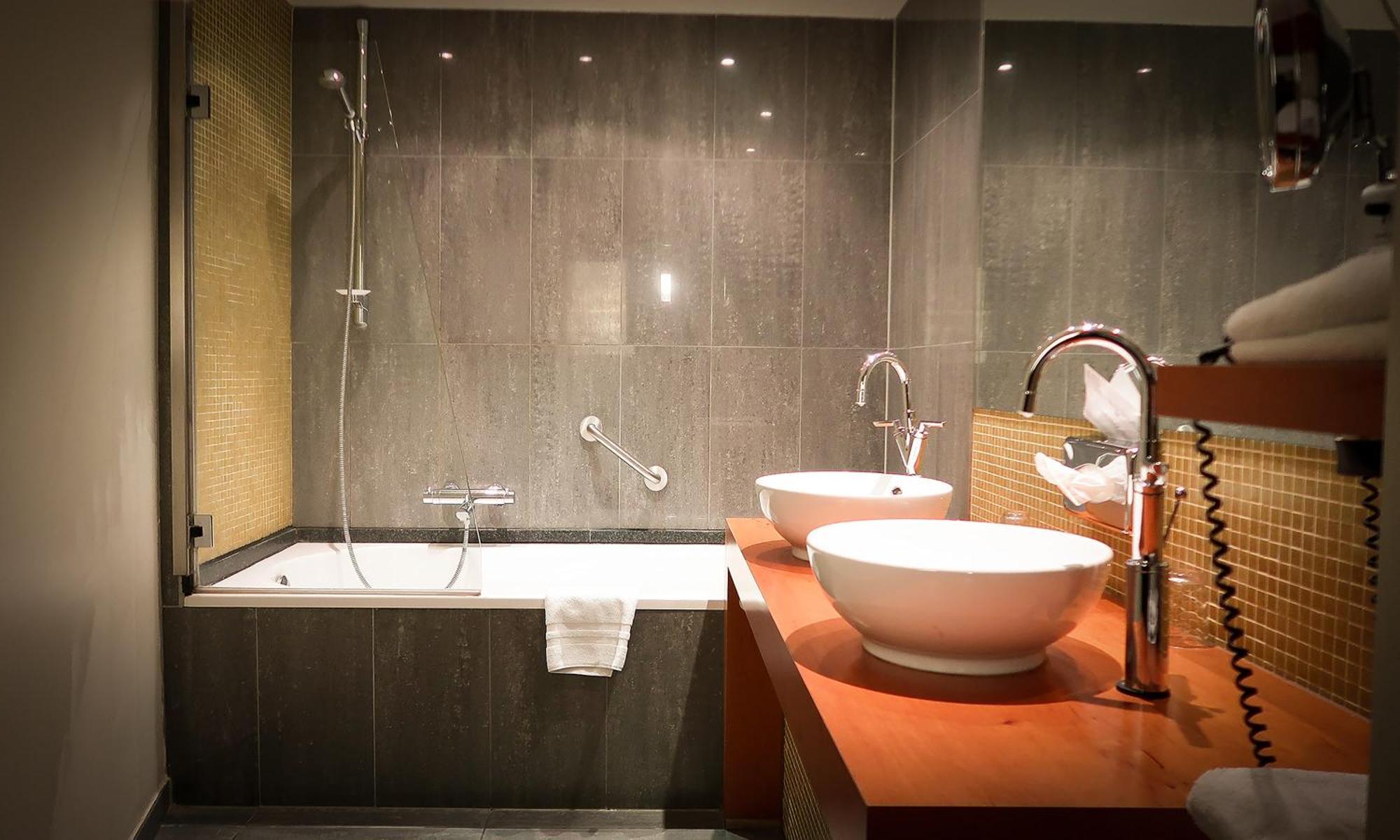 Hotel Van Eyck Маасейк Номер фото